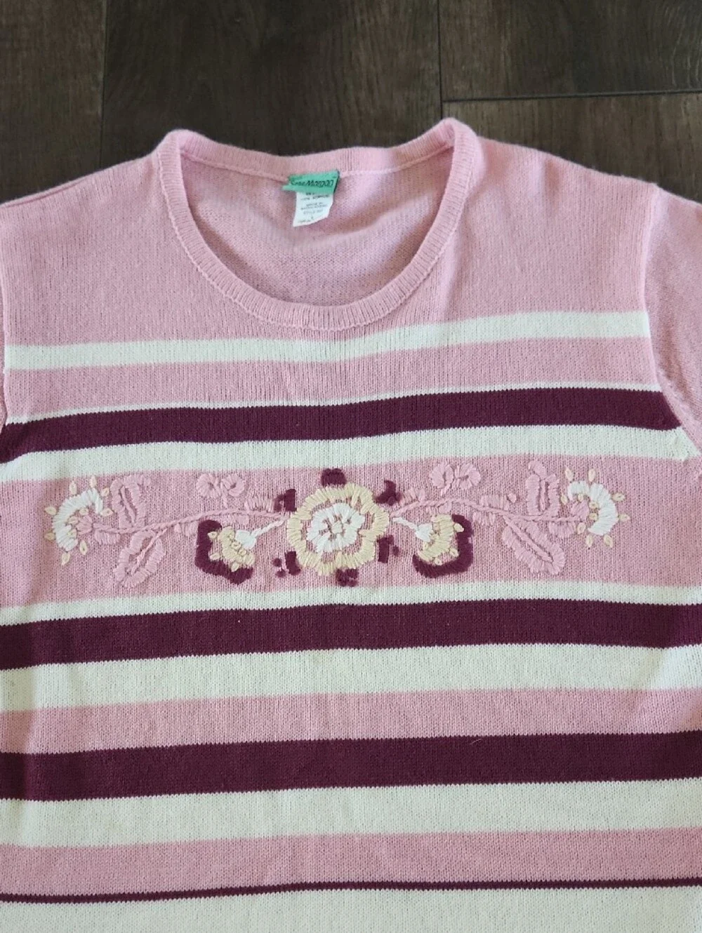Women’s Pink Short-Sleeve Embroidered Stripe Knit Top